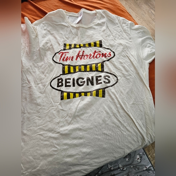 Other - Tim Hortons Beignes T-Shirt
